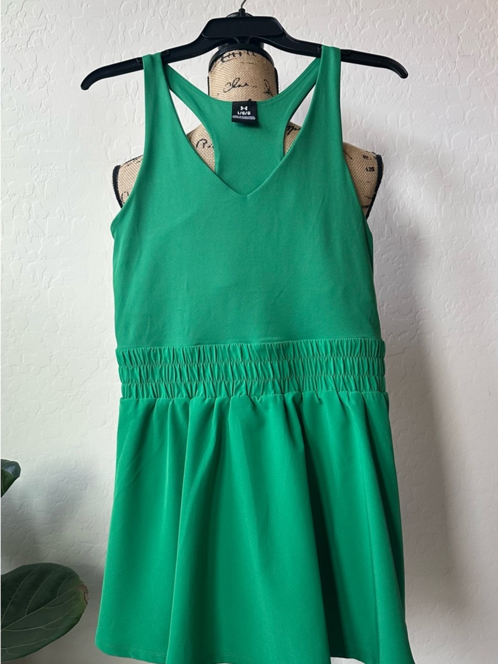 NWT Under Armor Women’s Vanish Dress Size L